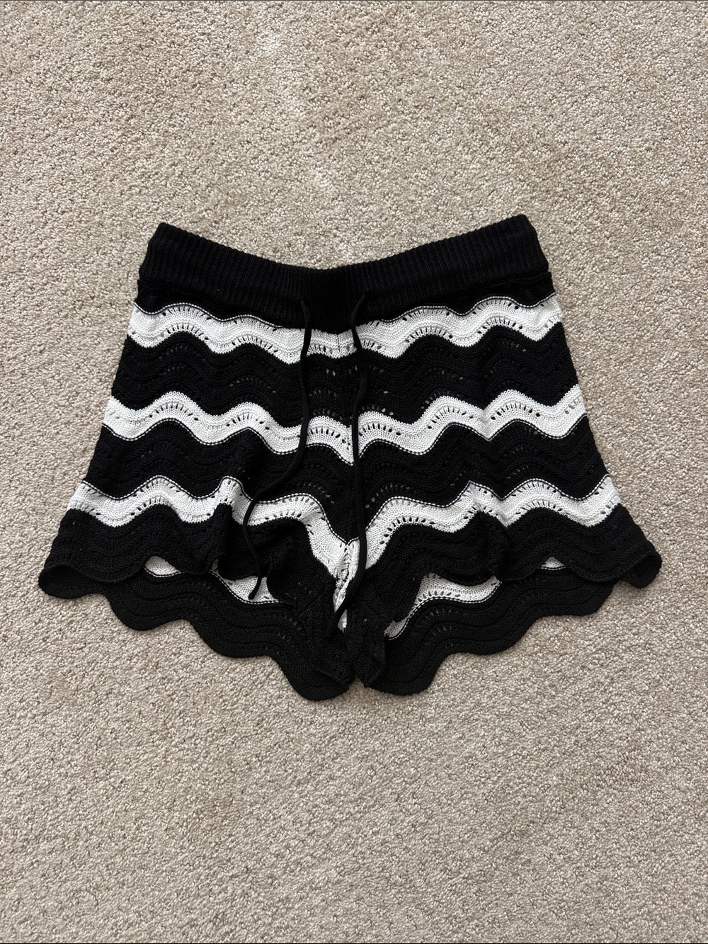 Beach Riot Balboa Chevron Drawstring Shorts NEW - Picture 1 of 3